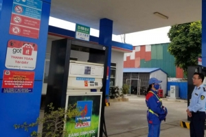 Xử phạm 3 đối tượng kinh doanh xăng dầu trên địa bàn Nghi Sơn, Nông Cống