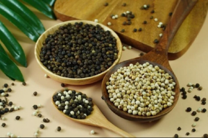 Giá tiêu hôm nay 11/11: Trong khoảng 139,500 - 141,200 đồng/kg