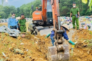 Bắt giữ và tiêu huỷ gần 1 tấn da trâu không rõ nguồn gốc