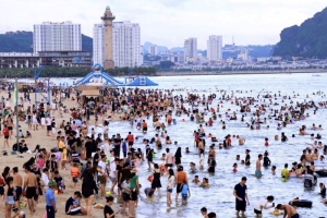Quảng Ninh đón trên 455.000 lượt khách, thu hơn 1.000 tỷ đồng trong kỳ nghỉ Lễ 2/9