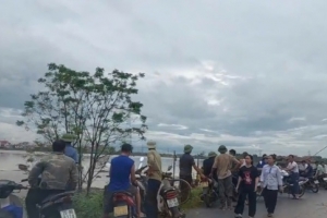 Thủ tướng Phạm Minh Chính đề nghị các địa phương kiểm tra thường xuyên hệ thống đê điều