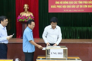 Quảng Bình: TX. Ba Đồn ủng hộ Nhân dân các tỉnh phía bắc gần 400 triệu đồng
