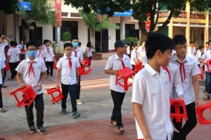 Nhiều nơi tiếp tục cho học sinh nghỉ học để phòng, tránh mưa lũ