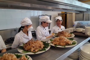 Nam Định tăng cường phòng chống ngộ độc thực phẩm mùa bão, lụt