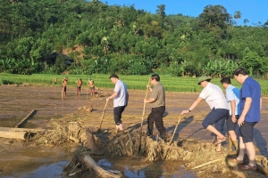 Thủ tướng tới hiện trường vụ sạt lở làm gần 100 người thiệt mạng và mất tích tại Lào Cai