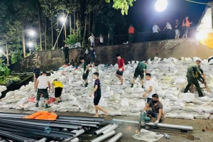 Bắc Giang công bố tình huống khẩn cấp sự cố rò rỉ tại bể xả Trạm bơm Cống Bún