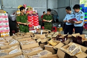 Ninh Bình buộc tiêu hủy 3.332 chiếc bánh trung thu không rõ nguồn gốc