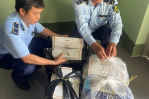 Phát hiện 950 bao thuốc lá điếu nhập lậu