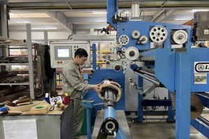 Nhập siêu từ Trung Quốc 8 tháng đạt 54,22 tỷ USD