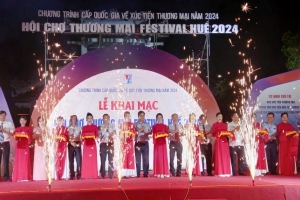 Gần 300 gian hàng tham gia Hội chợ Thương mại Festival Huế 2024