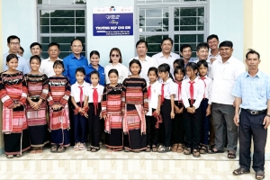 Dự án “Sức mạnh 2000” thắp sáng ước mơ tới trường