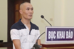 Hà Tĩnh: Mua pháo từ Lào đưa về Việt Nam lĩnh 24 tháng tù giam