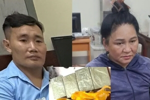 Bắt giữ 2 đối tượng vận chuyển trái phép 4 bánh heroin