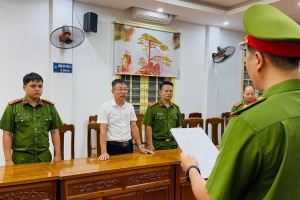 Khởi tố, bắt giam chủ tịch HĐQT; phó TGĐ, trưởng phòng, quản đốc, phó quản đốc...