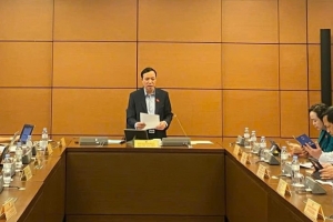 Đoàn ĐBQH tỉnh Thanh Hóa tham gia thảo luận tại tổ nhiều nội dung quan trọng
