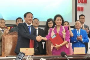 Bình Định và Tập đoàn Vingroup hợp tác chuyển đổi xanh