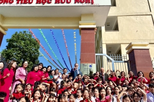 Trường Tiểu học Hữu Nghị đón nhận danh hiệu “Trường dạy tiếng Pháp đạt chuẩn Quốc tế”