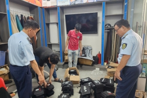 Lực lượng quản lý thị trường Hà Nội đẩy mạnh kiểm tra, kiểm soát thị trường