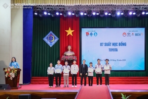 Toyota Việt Nam trao tặng 115 suất học bổng hỗ trợ sinh viên ngành kỹ thuật