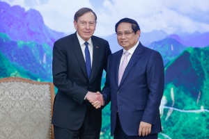 Ông David Petraeus đánh giá cao những yếu tố giúp Việt Nam trở thành nơi "vô cùng thu hút" để đầu tư