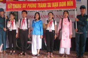 Hỗ trợ 383.462 USD nâng cao nhận thức phòng tránh tai nạn bom mìn tại Quảng Bình