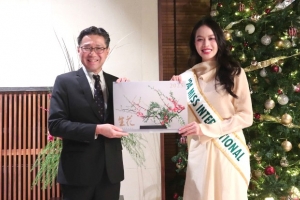 Hoa hậu Quốc tế Huỳnh Thị Thanh Thủy giao lưu, cắm hoa Ikebana, trải nghiệm văn hóa Nhật Bản