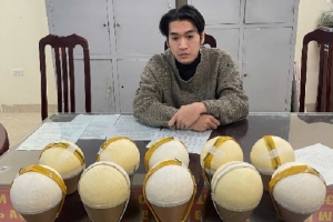 Khởi tố đối tượng buôn bán pháo nổ trái phép tại Thanh Xuân