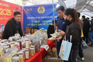 Bắc Ninh chăm lo Tết sớm tới công nhân, người lao động