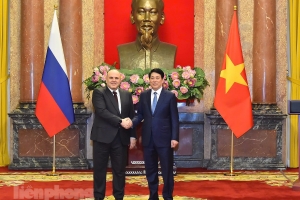 Chủ tịch nước Lương Cường tiếp Thủ tướng Nga Mikhail Mishustin