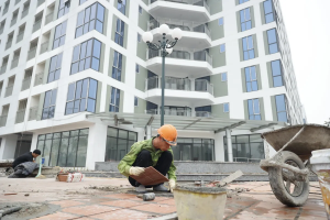 Chuyên gia trao đổi về tính khả thi của mục tiêu xây dựng 100.000 căn nhà ở xã hội năm 2025