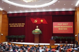 Bộ Chính trị, Ban Bí thư gặp mặt các đồng chí lãnh đạo, nguyên lãnh đạo Đảng, Nhà nước