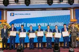 Dấu ấn 2024 của Petrolimex Quảng Bình: Vượt thách thức, đón cơ hội