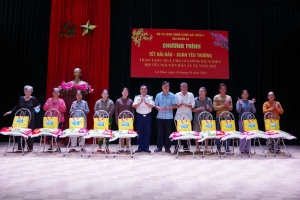 Hải đoàn 42 tổ chức chương trình “Tết hải đảo – Xuân yêu thương”