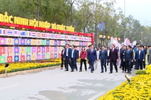 Thành phố Bắc Ninh khai trương Đường hoa chào Xuân Ất Tỵ 2025