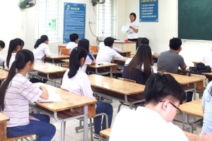 Không cấm nhà giáo dạy thêm, chỉ cấm hoạt động dạy thêm không đúng quy định