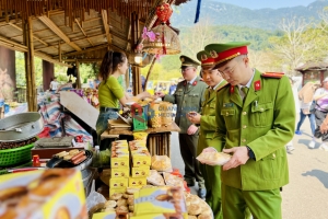 Đảm bảo an toàn thực phẩm mùa lễ hội