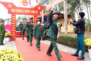 Bắc Giang: 1.142 thanh niên có trình độ đại học, cao đẳng tham gia nghĩa vụ quân sự
