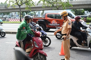 TP. Hồ Chí Minh: CSGT không được lợi dụng nhiệm vụ để trục lợi, nhũng nhiễu