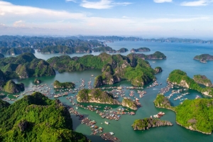 Cát Bà: Thiên đường chờ được đánh thức