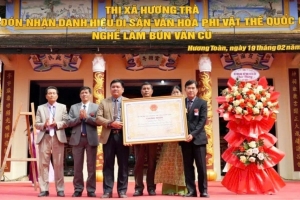 Đón nhận Di sản văn hóa phi vật thể quốc gia “Nghề làm bún Vân Cù”