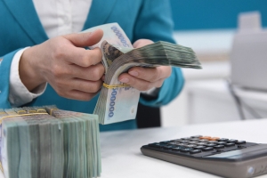 Trước làn sóng chuyển đổi số, ngân hàng cắt giảm nhân sự