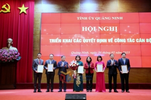 Quảng Ninh công bố nghị quyết thành lập, tổ chức lại các cơ quan chuyên môn thuộc UBND tỉnh và công tác cán bộ