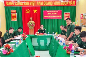 Bàn giao chức trách, nhiệm vụ chỉ huy các Đồn Biên phòng