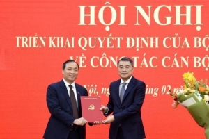 Bí thư Hà Tĩnh Hoàng Trung Dũng làm Tổng Biên tập Tạp chí Cộng Sản