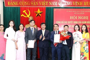 Sở Tài chính Nam Định công bố các quyết định về sắp xếp bộ máy, công tác cán bộ