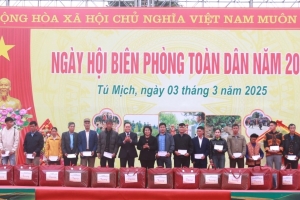 Hân hoan Ngày hội Biên phòng toàn dân
