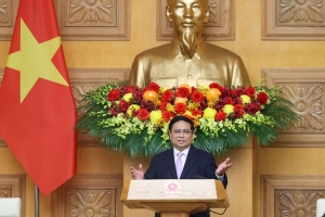 Thủ tướng trao đổi các đề xuất với đại diện doanh nghiệp ASEAN