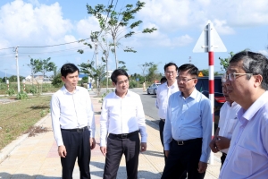 Phó Thủ tướng Lê Thành Long kiểm tra các dự án cao tốc tại Nam Trung Bộ