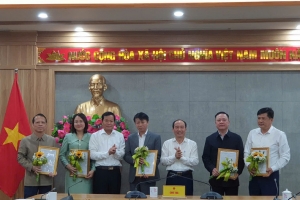 Thanh Hóa công bố các quyết định về tổ chức bộ máy và cán bộ thuộc Đảng bộ HĐND tỉnh