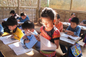 Học sinh, học viên dân tộc thiểu số, miền núi, hải đảo được hưởng những chính sách ưu đãi mới nào?